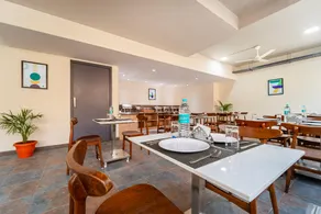 Treebo Premium Cachet Suites - Image 4