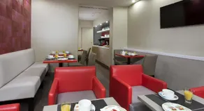 Hôtel des Pavillons - Image 2