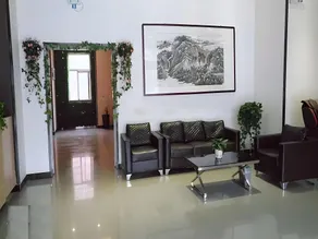 7 Days Premium Kaifeng Gulou Square Millennium City Park - Image 4