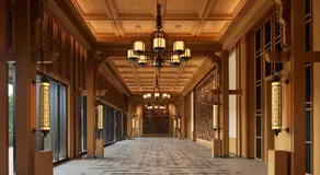 Hotel Tentrem Jakarta - Image 2
