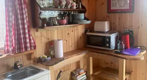 Granny’s Hut - Image 3