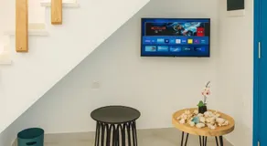 SantoNight Luxury Villas - Image 5