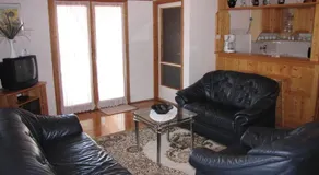 Schmidt apartment - Image 2