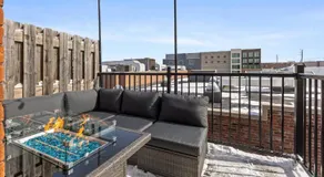 Top Floor - Mass Ave in Heart of Indy with Balcony - Image 4