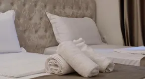 Sweet Spot for Couples - Image 2