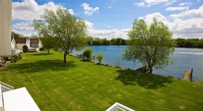 Caterina Lake Lodge - Image 4