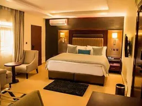 Vynedresa Hotels - Image 2