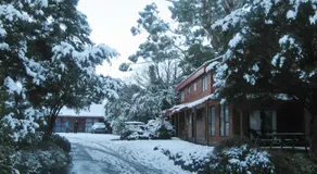 The Hobbit Motorlodge - Image 4