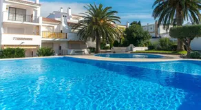 WELCS APARTAMENTO 295 EMP con piscina comunitaria - Image 5