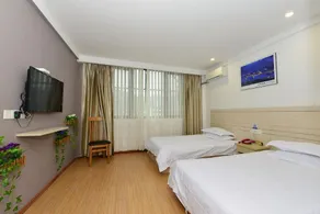 Shipu Haishang Fengqing Business Hotel - Image 4