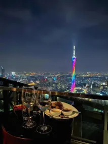 Yinuo Hotel (Guangzhou Tianhe Dongpu Olympic Sports Center Tianhe Zhucun Metro Station Branch) - Image 5