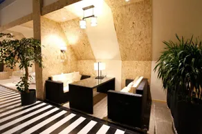 Yunding Hotel - Image 2