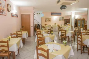 Hotel La Caravella - Image 2
