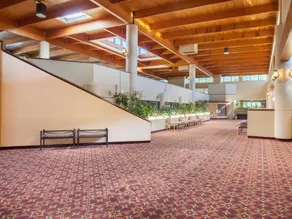 The Garden Plaza Hotel - Image 5