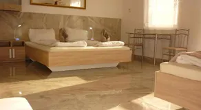 R1 Rolléder Apartman-ház - Image 2