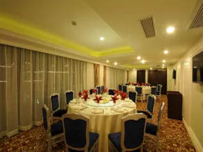 Shanghai Huanghao Hotel Chongming - Image 4