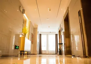 City Comfort Inn Huaihua 1st People's Hospital Medical College - Image 2