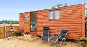 Outbak Shepherds Hut - Image 3