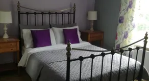 Meadow Farm Cottage - Image 2