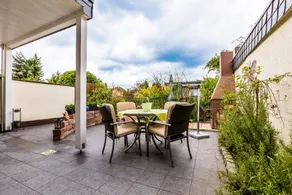 Design Apartment in Köln mit Terrasse - Image 3
