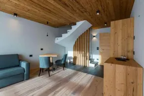 Arnica Mountain Hotel - Image 5