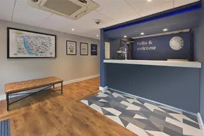 Travelodge Bromborough - Image 2
