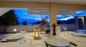 House on the beach - Image 4