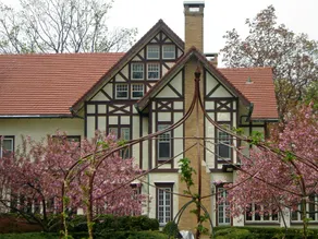 Vintage Gardens Bed & Breakfast - Image 4