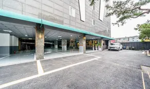 G7 Hotel - Image 5