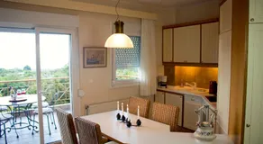 Luxurious Apartment With Sea & Mountain View - Image 3