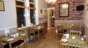 Kingsmere Guest House - Image 2