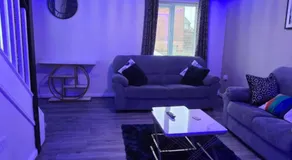 Entire 3 bedroom luxurious house, Wigan , Manchester - Image 3