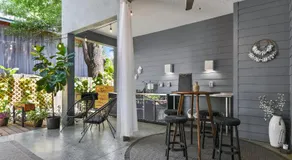 Best Location Pet Friendly Fenced Yard - Image 4