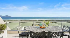 Dolphin Beach H106 - Image 3