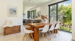 Boom 1 - Pacific Palms Holidays - Image 5