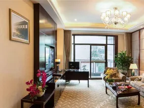 Yurui Hotel - Image 5