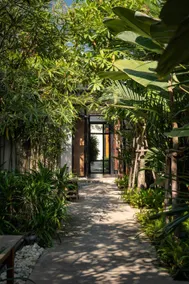 Cherlock hotel - Image 5