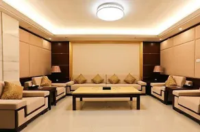 Biancheng Internationl Hotel - Image 5