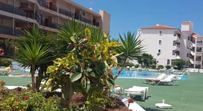 Wohnung mit Terrasse, schnellem Internet und privatem Pool | Bergblick - Image 2