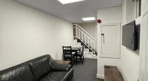 Hotels 24-7 - The Old Knoll Guesthouse - Image 3