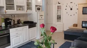 Éva Apartmanház - Image 3