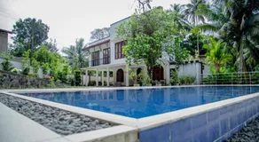 Healand Holiday Bungalow and Restaurant - Image 3