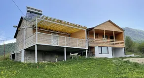 Gorgeous and cozy mountain top cabin - Image 3