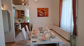 Haabsburg Apartment Vienna - Image 3