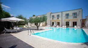 Hermes Hotel - Image 2
