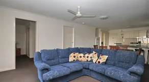 CASA FRASERS- 23 Castle St Laurieton - Image 2