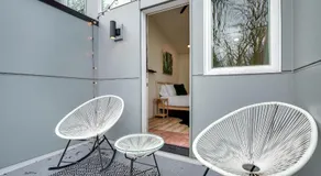 Perch - Pigeon Point Hideaway: Beautiful West Seattle 2BR Home - Image 5