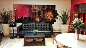 Rembrandt Square Hotel - Image 2