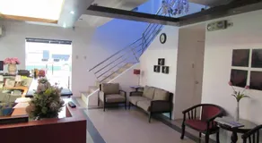 Oyster Plaza Hotel - Image 5