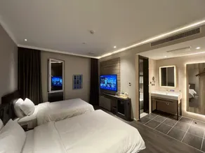Hanting Premium Hotel Chengde South Station University Town - Image 2